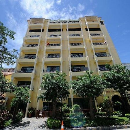 Royal Park Apartments Jomtien Beach Eksteriør billede