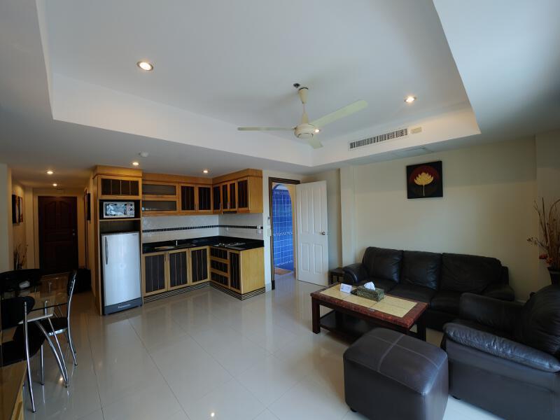 Royal Park Apartments Jomtien Beach Eksteriør billede