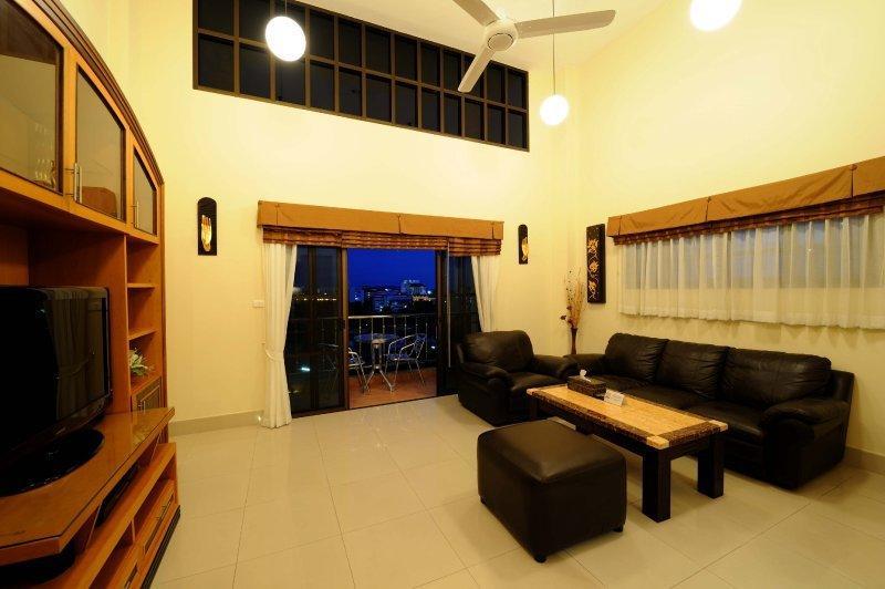 Royal Park Apartments Jomtien Beach Eksteriør billede